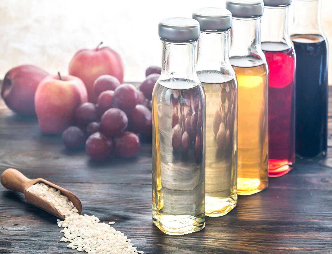 How to make your own vinegar: An article on the different steps to make your own vinegar.