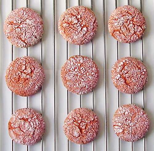 Pink Crincle Cookies
