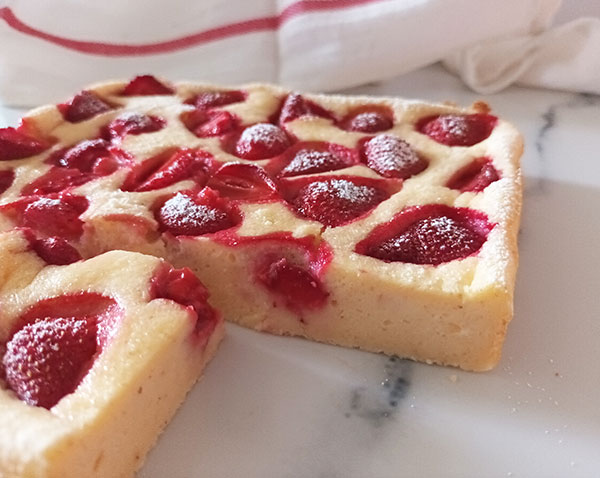 Strawberry Semolina Cake