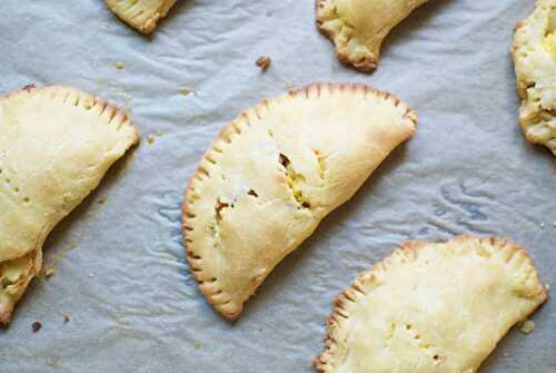 Low-carb breakfast empanadas