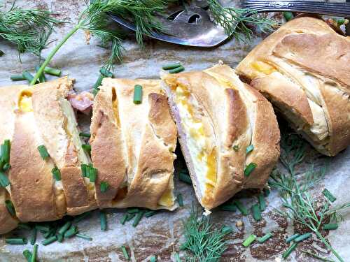 Quick & easy braided breakfast loaf
