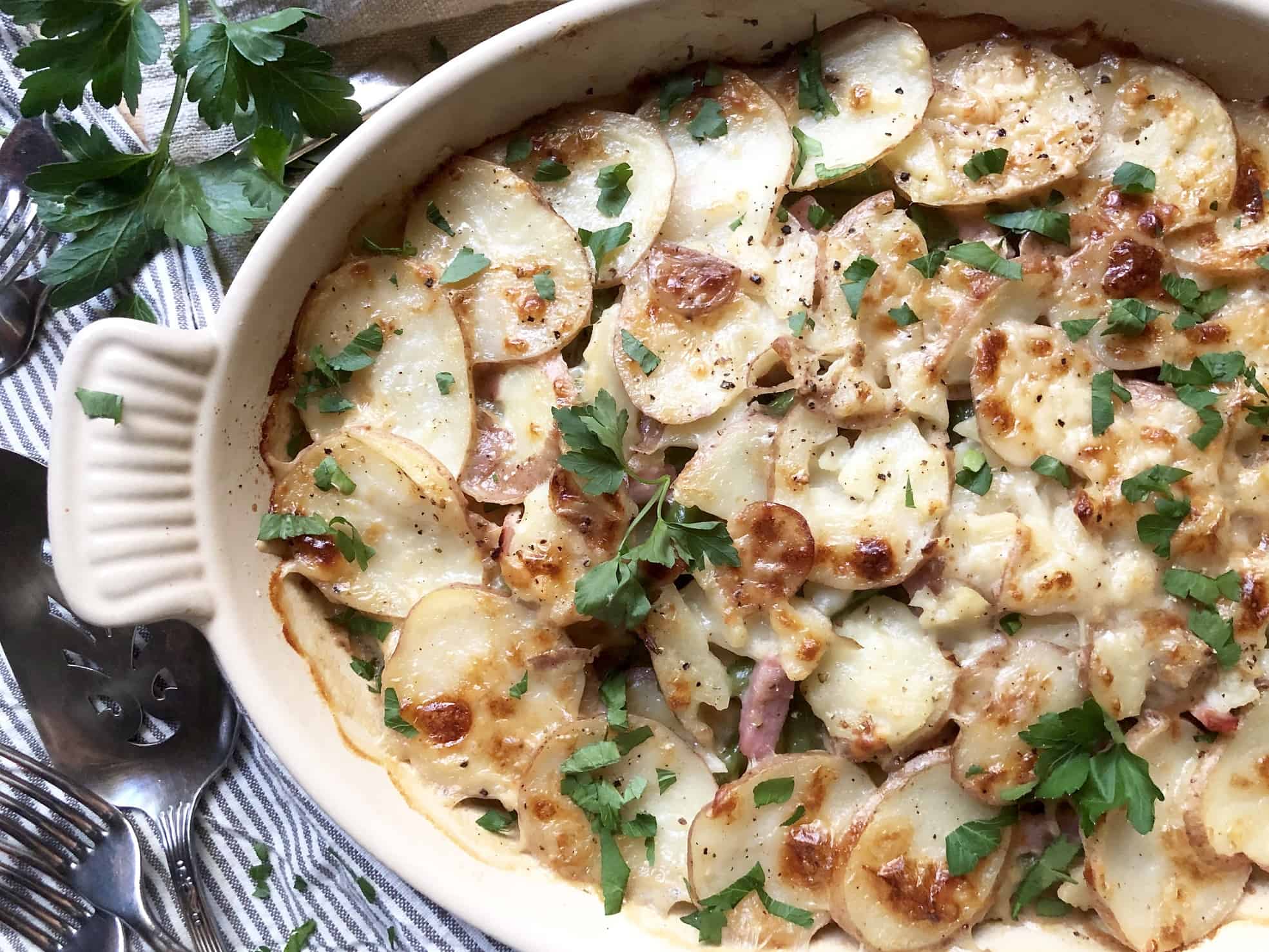 Potato gratin with haricots verts & ham