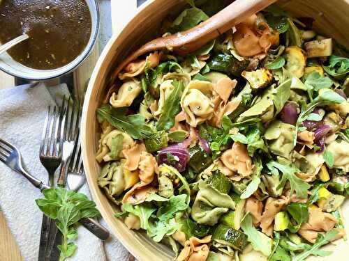 Tortelloni salad with grilled vegetables