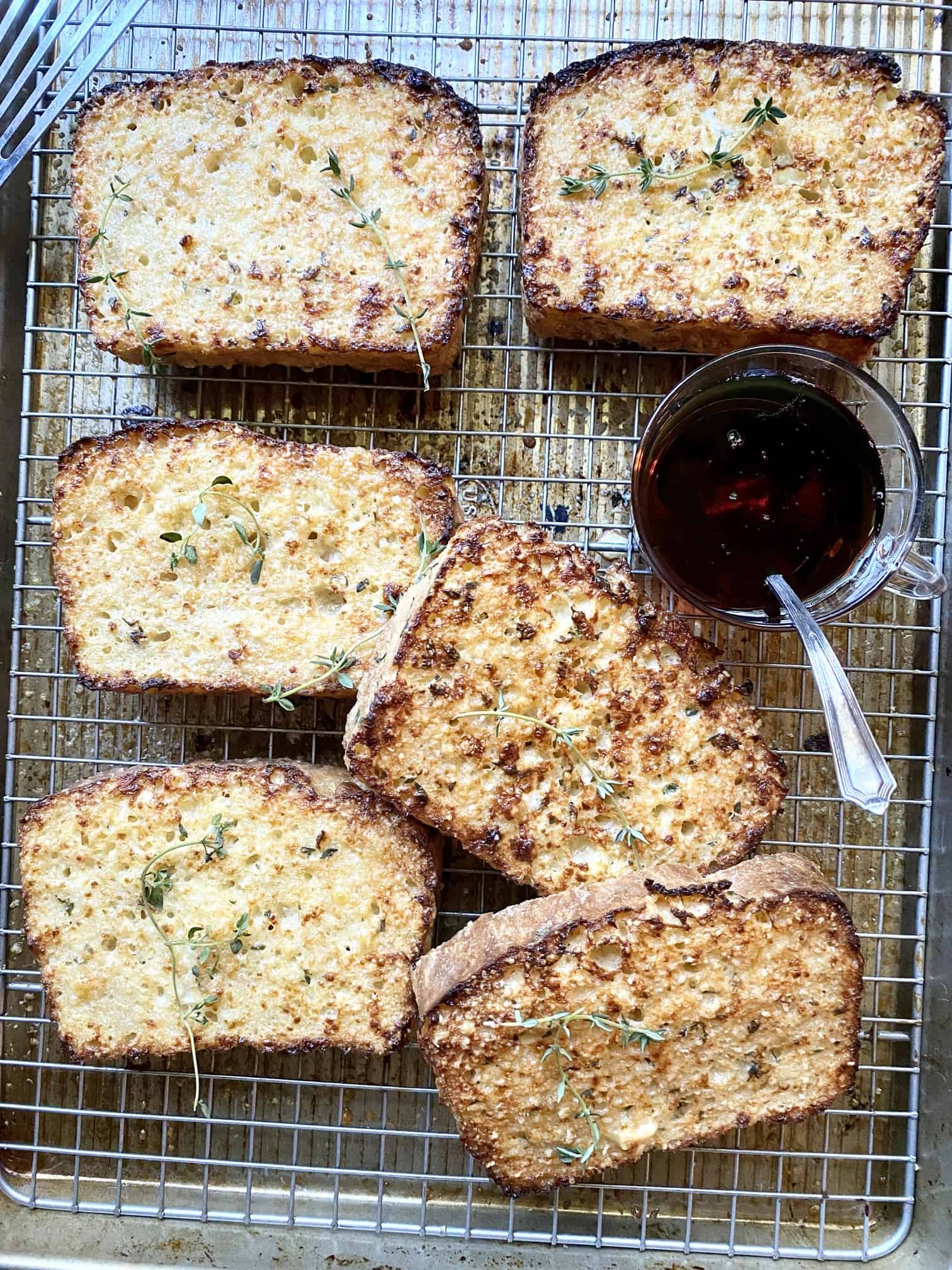 Broiled savory french toast
