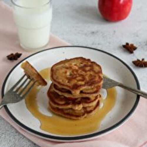 Delicious Apple and Cinnamon Gluten-Free Pancakes Recipe