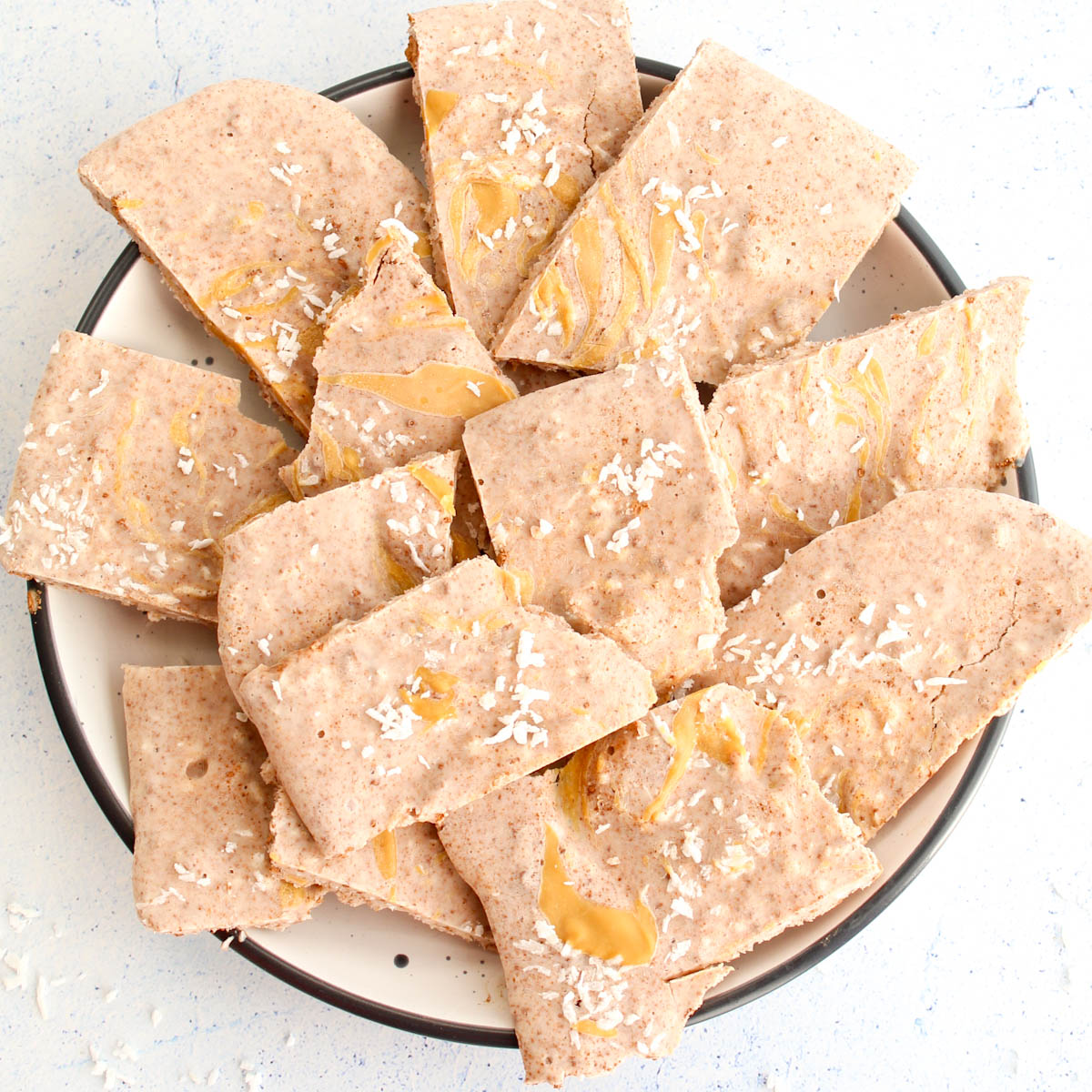 Healthy frozen yogurt bark