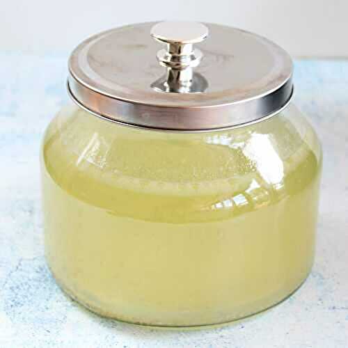 Homemade Chicken Stock in a Crock Pot