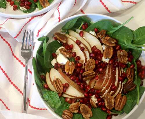 Spinach, Pear, and Pomegranate Salad