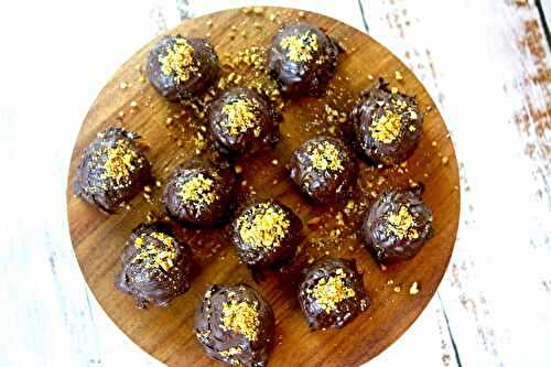 Pistachio Date Truffles