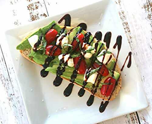 Avocado Toast (5 Easy Recipes!)