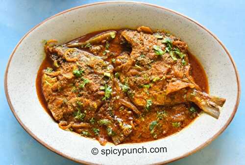 Pomfret macher jhal | Pomfret fish curry | Bengali pomfret recipe -