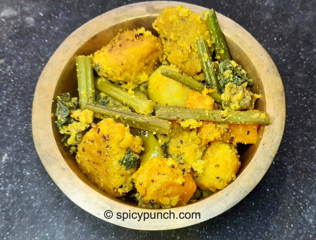 Motor Daler Bora Diye Niramish Kumro Shaker Chorchori recipe with video