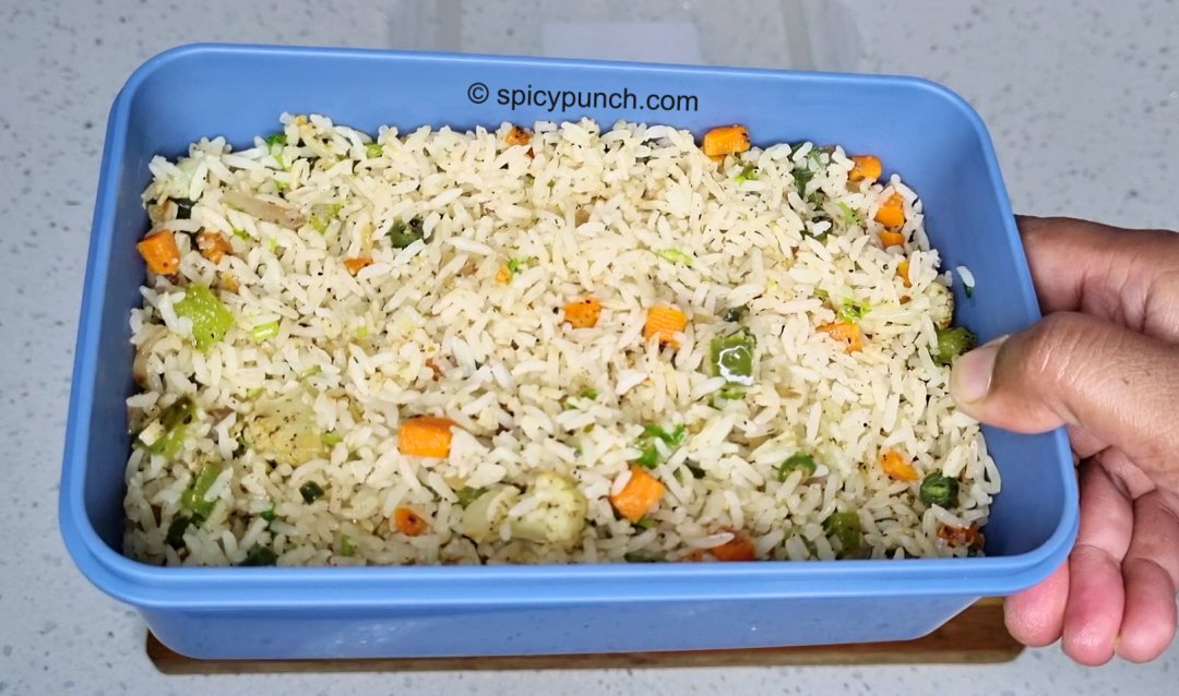 Vegetable rice recipe for kid's lunch box in 10 mins