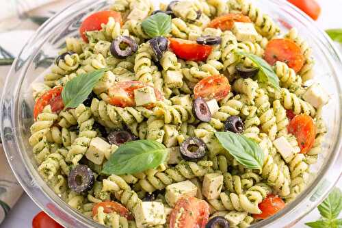 Vegan Pesto Pasta Salad