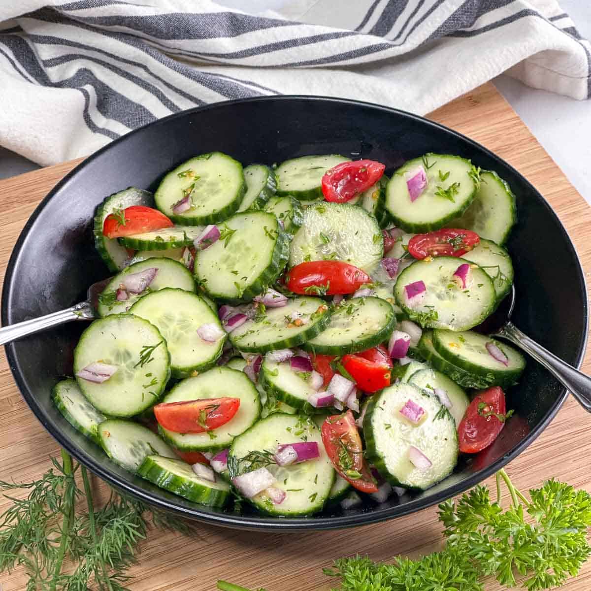 Vegan Cucumber Salad