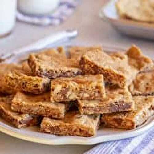 Chocolate Chip Cookie Bars with Toffee