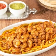 One Pan Shrimp Fajitas Recipe