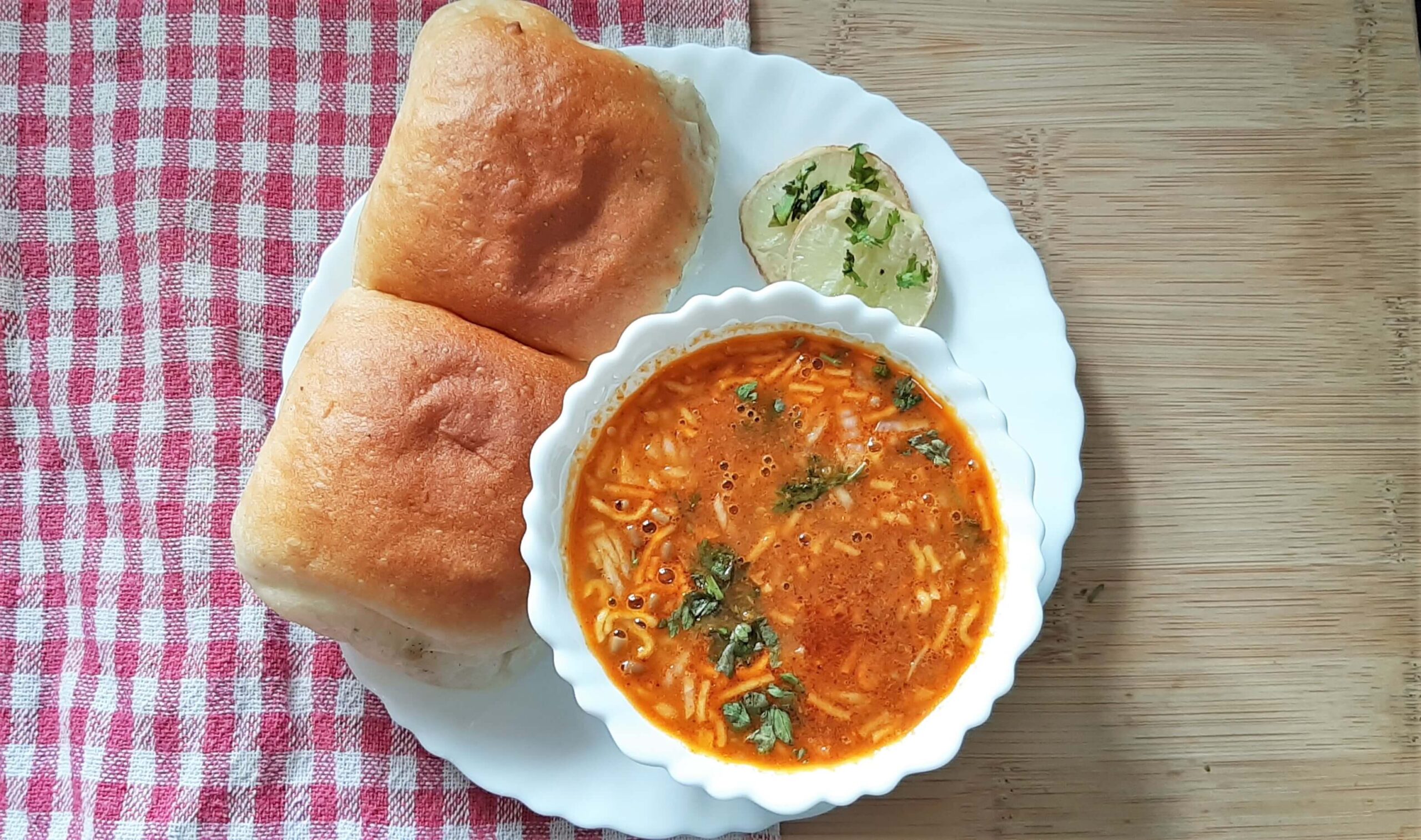 Maharashtrian Misal Pav Recipe