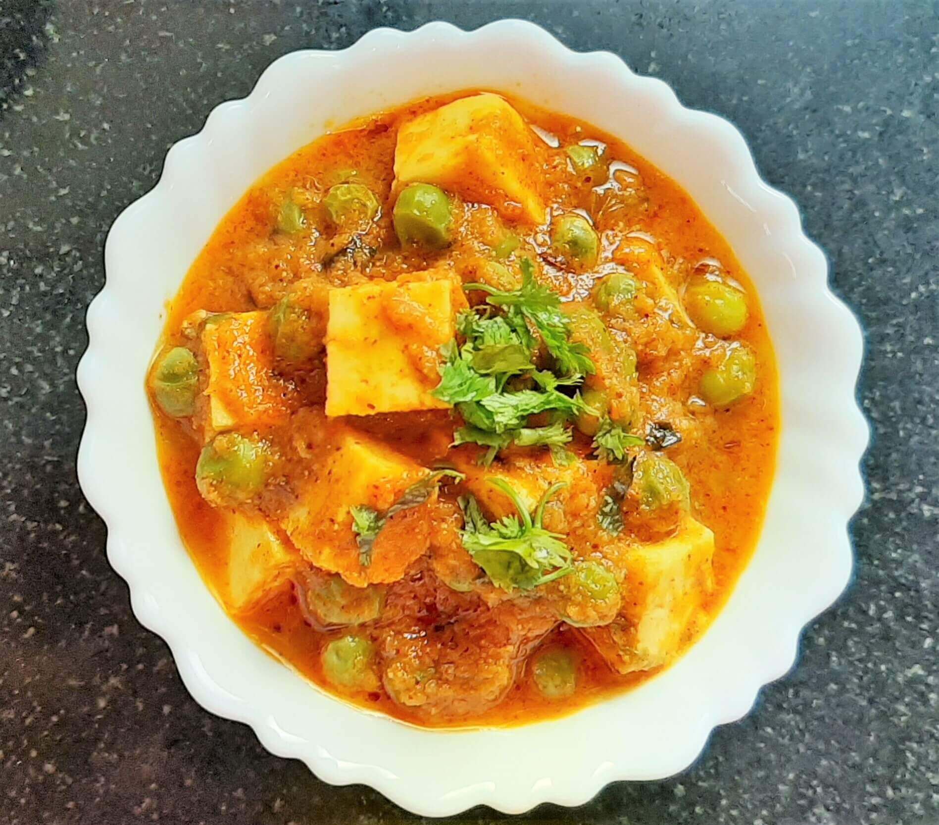 Restaurant Style Matar Paneer Recipe