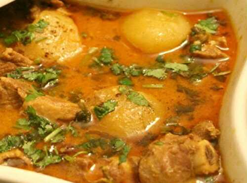 Aloo Gosht (Mutton with Potatoes) Recipe – Awesome Cuisine