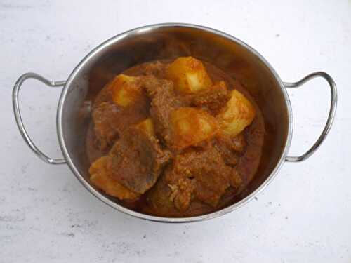 Aloo Ke Dulme Recipe - Stuffed Lamb and Potato Curry Recipe