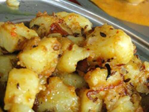 Aloo ke Gutke Recipe – Awesome Cuisine