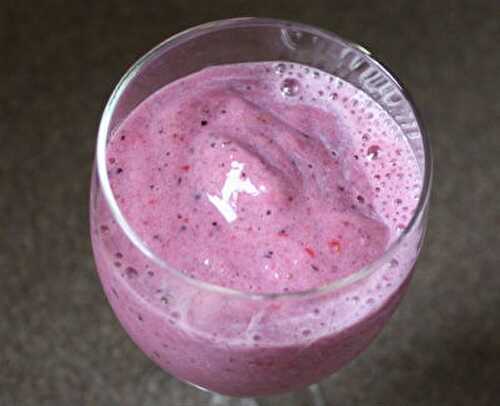 Blueberry and Strawberry Smoothie Recipe – Awesome Cuisine
