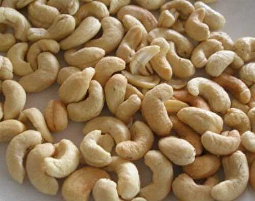 Cashew Urundai (Cashewnut Balls) Recipe – Awesome Cuisine
