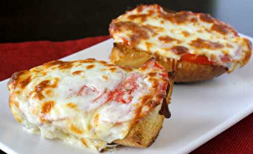 Cheesy Tomato Toast Recipe – Awesome Cuisine