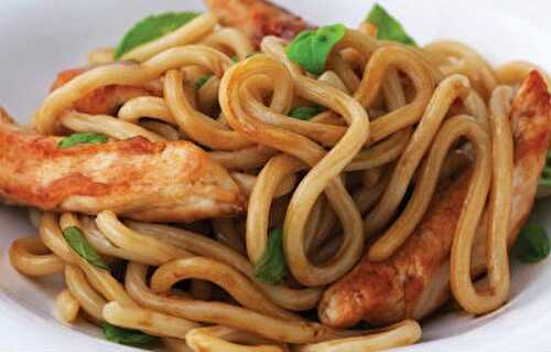 Chicken with Noodles and Basil Recipe – Awesome Cuisine