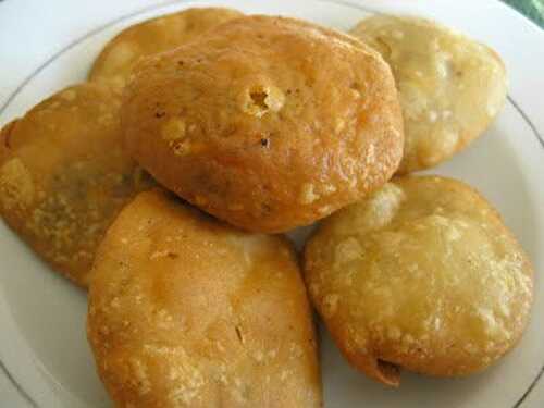 சீஸ் கார்ன் கச்சோரி - Cheese Corn Kachori Recipe in Tamil