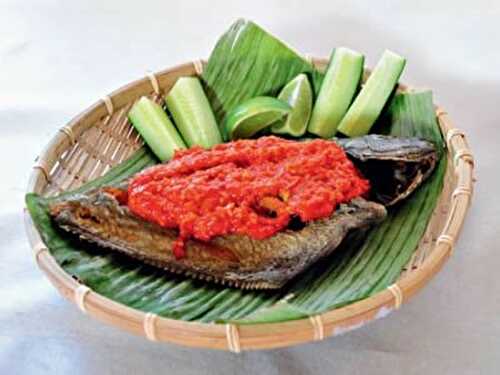 Crispy Fish with Chili Sauce Recipe – Awesome Cuisine