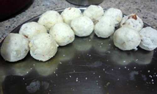Javvarisi Vella Laddu Recipe – Awesome Cuisine