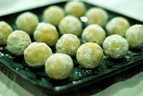 Maida Rava Sweet Balls Recipe – Awesome Cuisine
