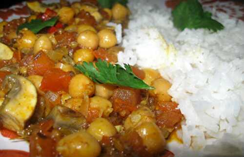 மஷ்ரூம் சென்னா மசாலா - Mushroom Channa Masala Recipe in Tamil