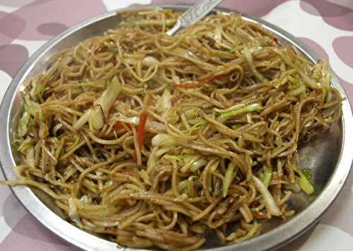 Noodles with Stir-Fried Chilli Vegetables Recipe – Awesome Cuisine