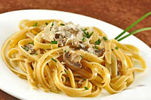 Pasta with Tuna and Mushroom Sauce Recipe – Awesome Cuisine