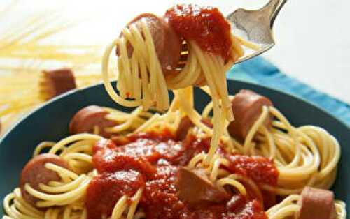 Spaghetti with Tomato and Hotdog Recipe – Awesome Cuisine