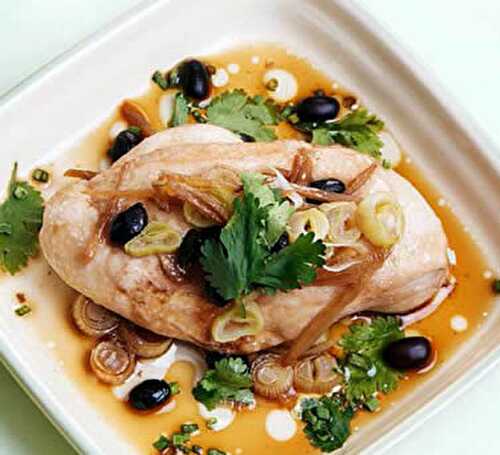 Steamed Chicken with Soy and Leek Sauce Recipe – Awesome Cuisine