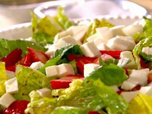 Strawberry and Mozzarella Salad Recipe – Awesome Cuisine