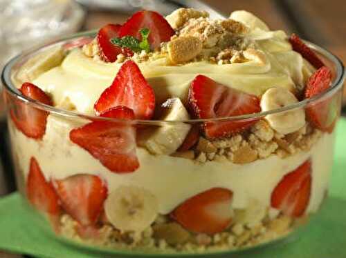 Strawberry Banana Cream Trifle Recipe – Awesome Cuisine