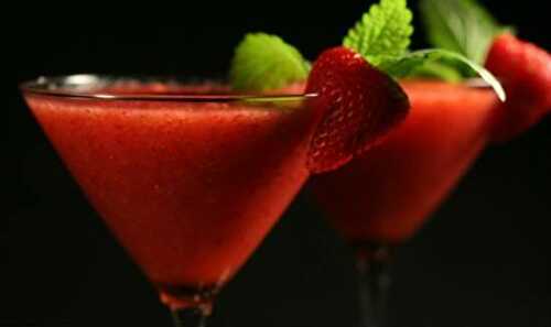 Strawberry Gin Martini Recipe – Awesome Cuisine