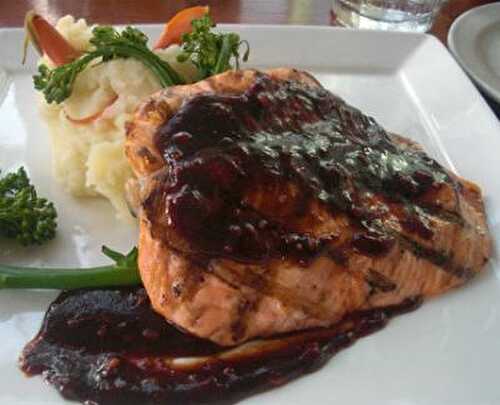 Sweet and Spicy Hoisin Glazed Salmon Recipe – Awesome Cuisine
