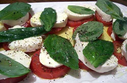 Tomato and Mozzarella Salad Recipe – Awesome Cuisine