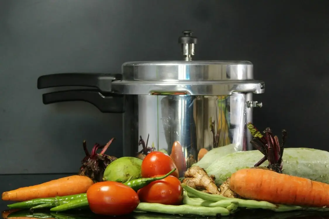 The Benefits of Using a Pressure Cooker for Indian Cooking