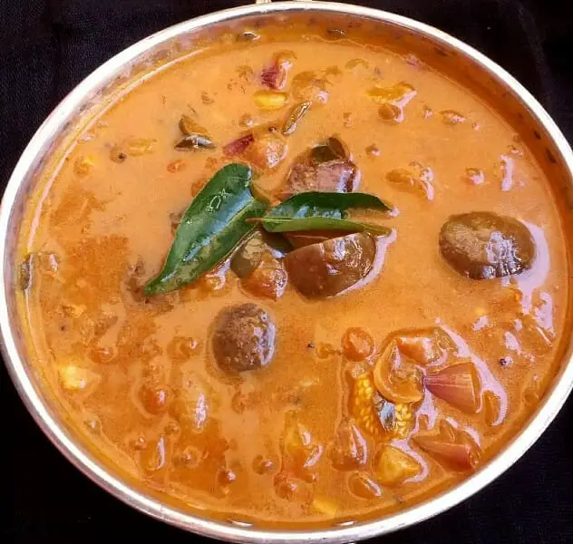 Chettinadu Kara Kuzhambu