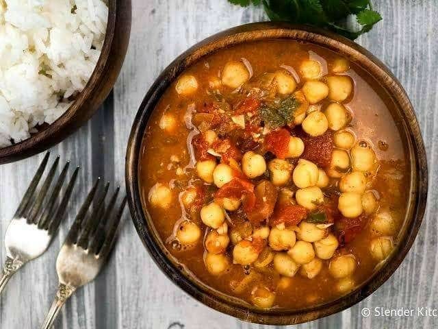 Kadalai Kuzhambu (Chickpea Stew)