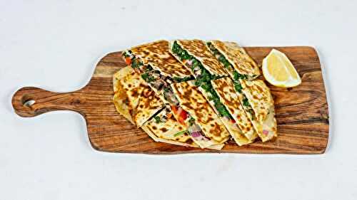 Omelette with Onion, Capsicum and Spinach