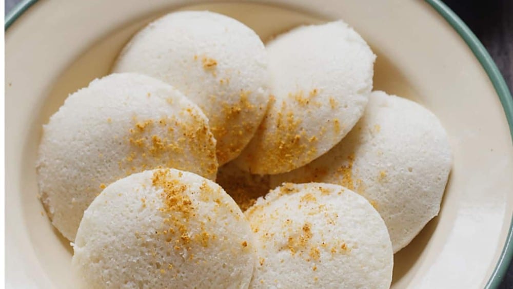 Vazhaithandu Idli