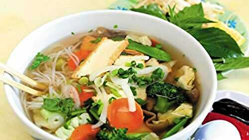 Vegetable Noodles Soup